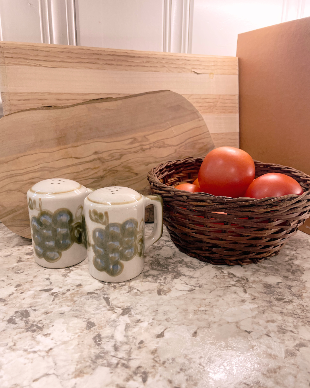 The Vineyard Glaze Shaker Set