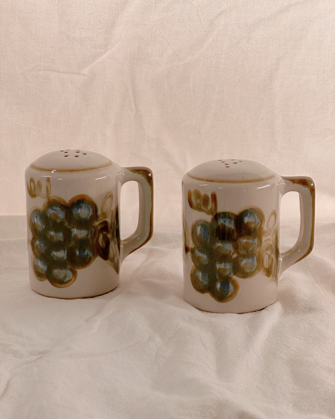 The Vineyard Glaze Shaker Set