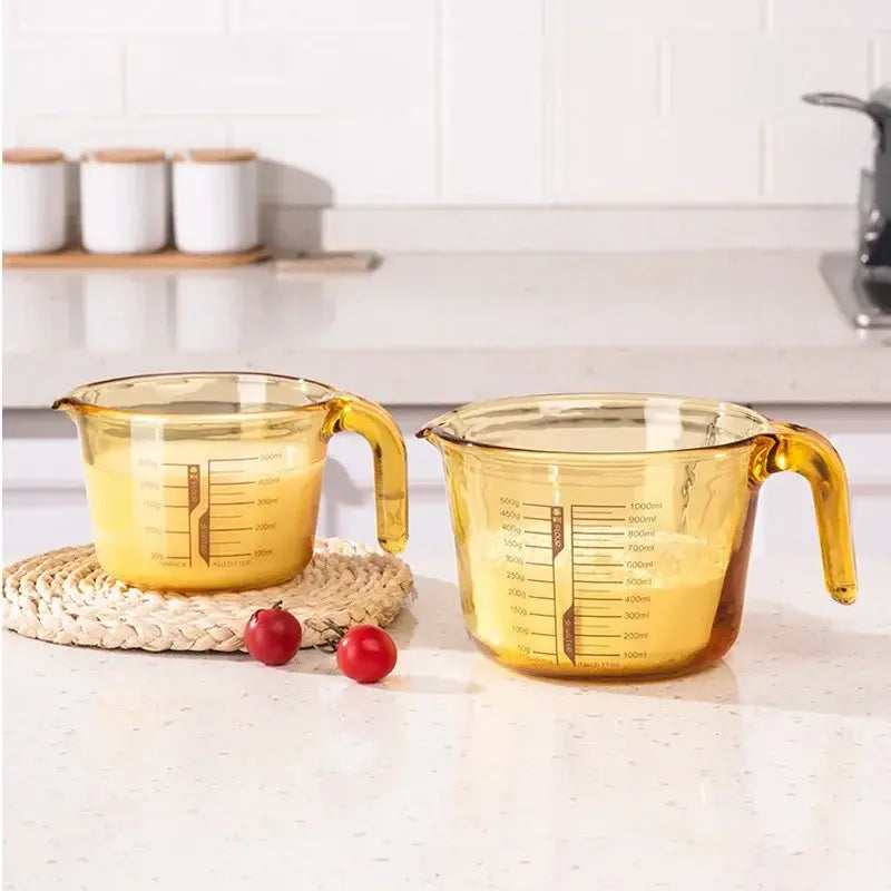 High Temperature Resistant Amber Glass Measuring Cups