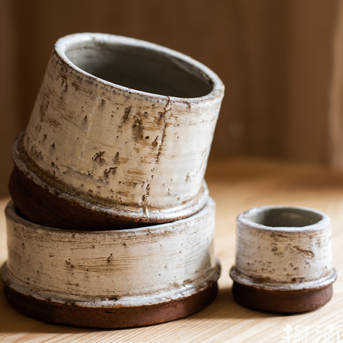 Margot Restoration Vases
